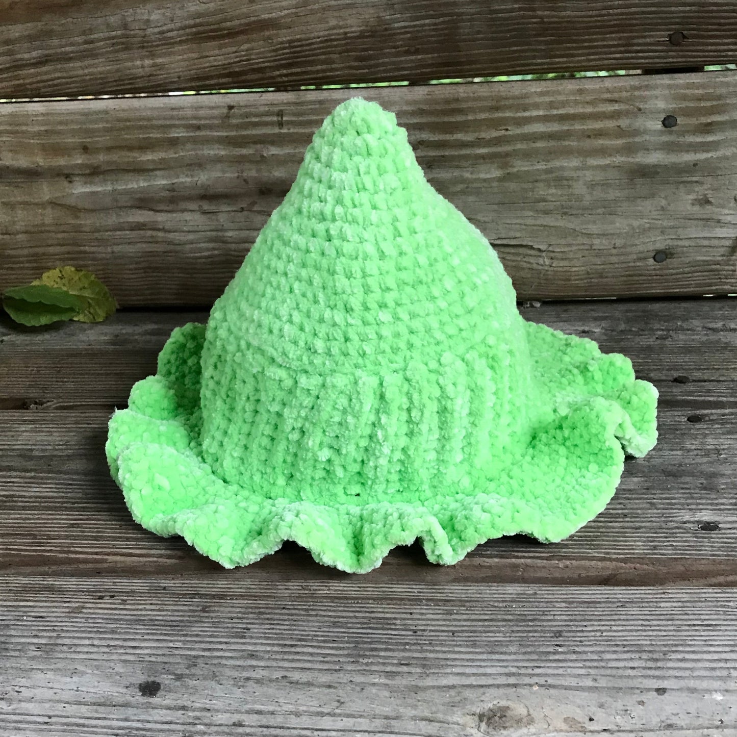 Green Foxglove Bucket Hat